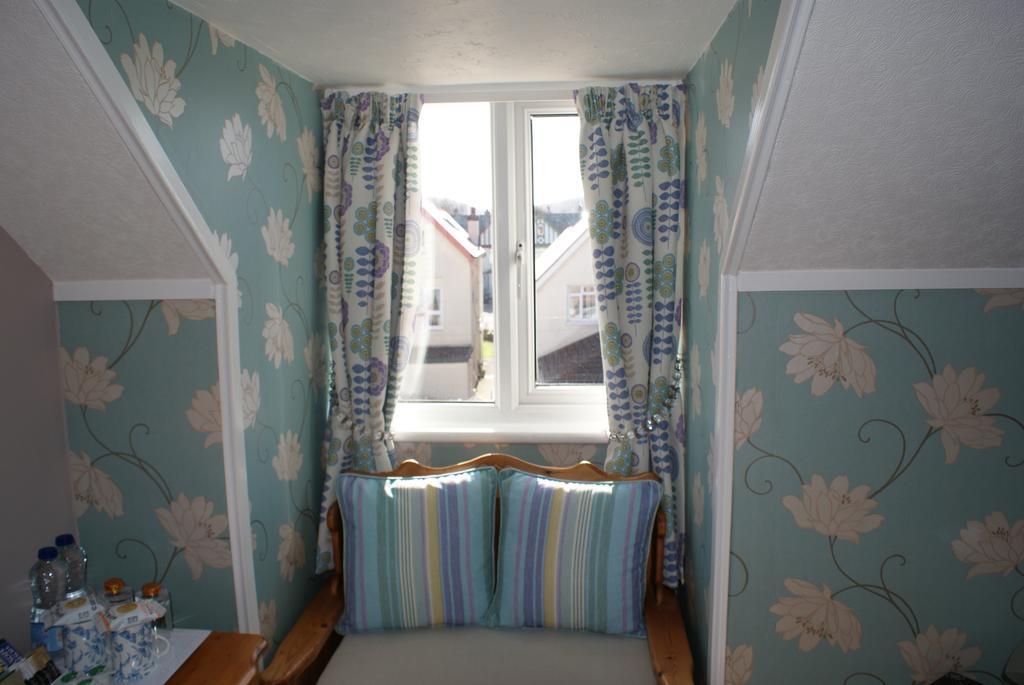חלנדודנו Cleave Court Guest House מראה חיצוני תמונה