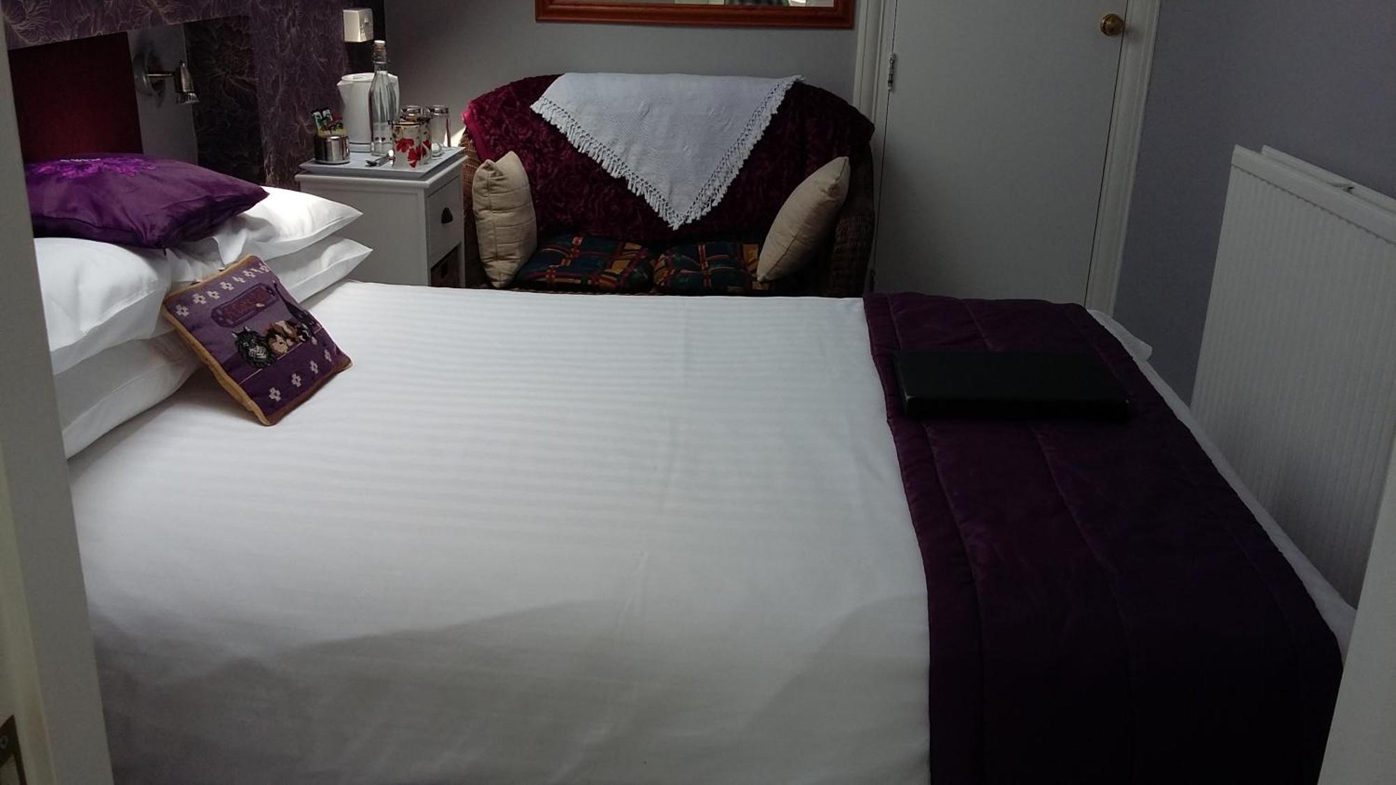 חלנדודנו Cleave Court Guest House מראה חיצוני תמונה